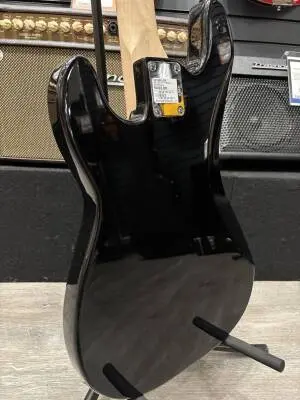 Squier - 037-8553-506 2